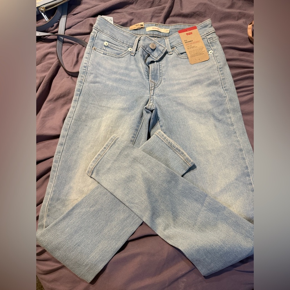 Levi's Light Blue Denim Jeans 711 Skinny Size 24x30